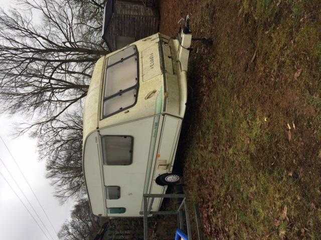 Elddis caravan free