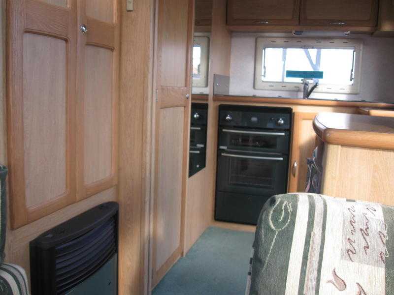 elddis odyssey 432 2002 2 berth caravan in excellent condition with motor mover