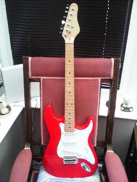ELECTRIC GUITAR HARDLY PLAYED AS NEW CONDITION