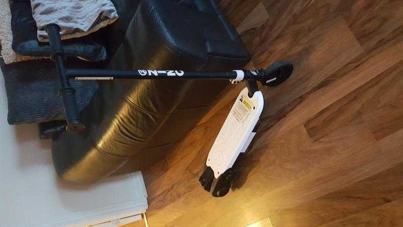 Electric scooter