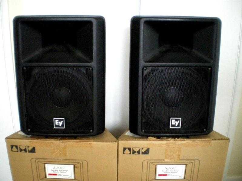 Electro-Voice (EV) Sx300E Full Range Speakers (Pair)