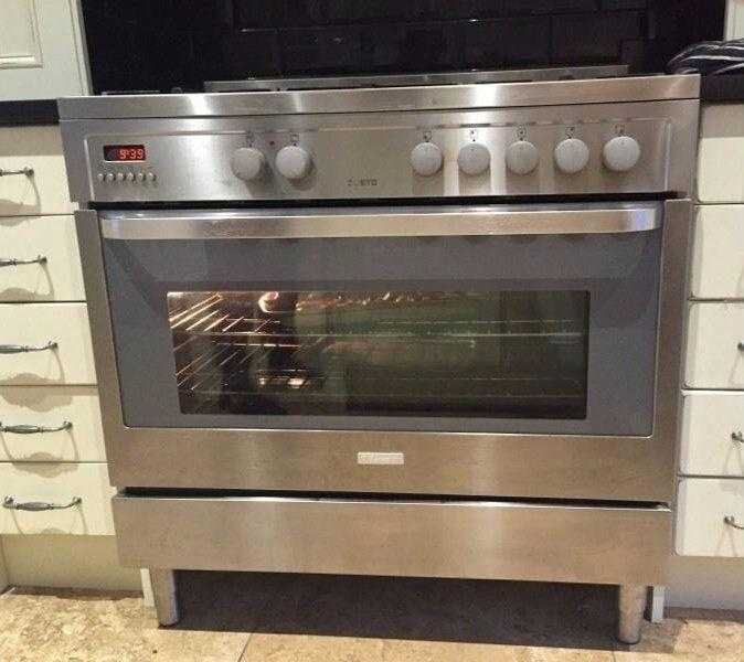 Electrolux 90cm Dual fuel Range cooker