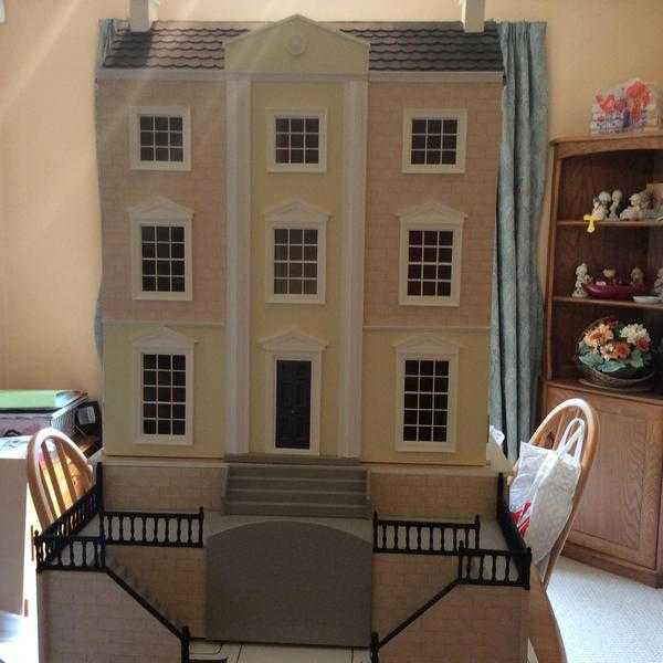 EMPORIUM DOLLS HOUSE WENTWORTH COURT AND BURGHLEY BASEMENT