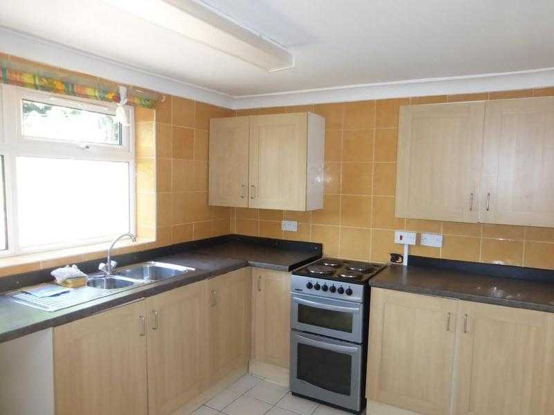 End terrace house to rent in Hawkesyard Road..