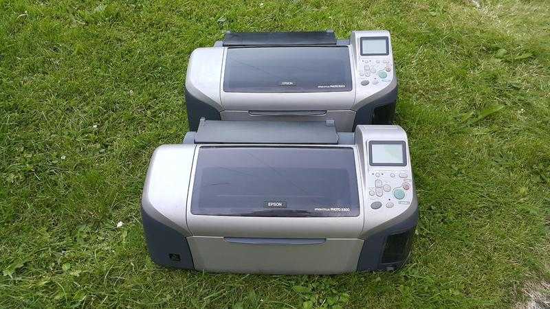 Epson R300 printer (pair)