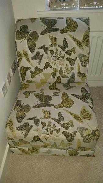 Escape accent butterfly chair