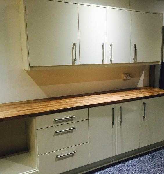 EX DISPLAY KITCHEN - CREAM GLOSS