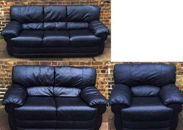 excellent condition 321 seater Black Leather sofas