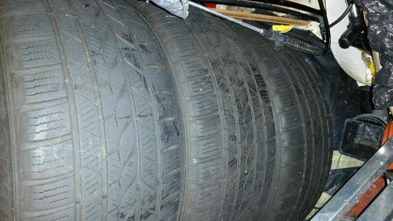 EXCELLENt set of 4 Tyres with Alloys. Excellent thread. Great condition for Long time use. 50