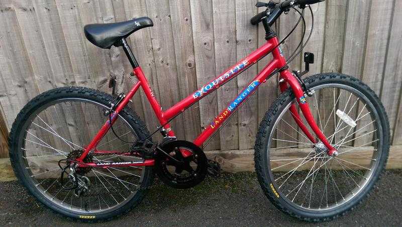 Exquisite Land Ranger GirlsLadies Bike. 10 gears Brand new 24quot tyrestubes