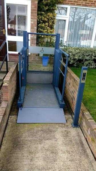 Exterior Wessex step lift - ideal for wheelchairs