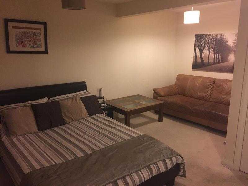 Extra Large Double Room Maidenbower