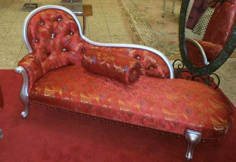 FABULOUS  CHAISE LOUNGE ONEOFF HOLLYWOOD STYLE