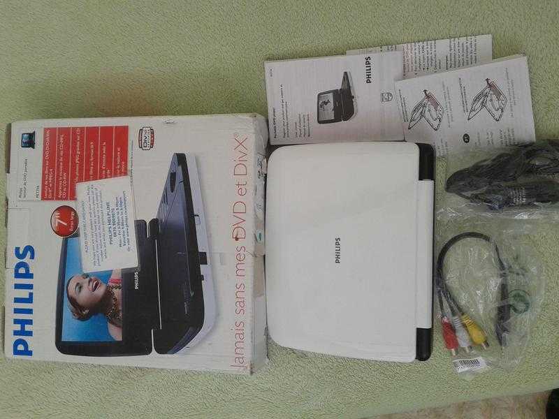 Fabulous Philips 7quot Portable DVD Player, great for kids hardly used boxed amp in Excellent Condition.