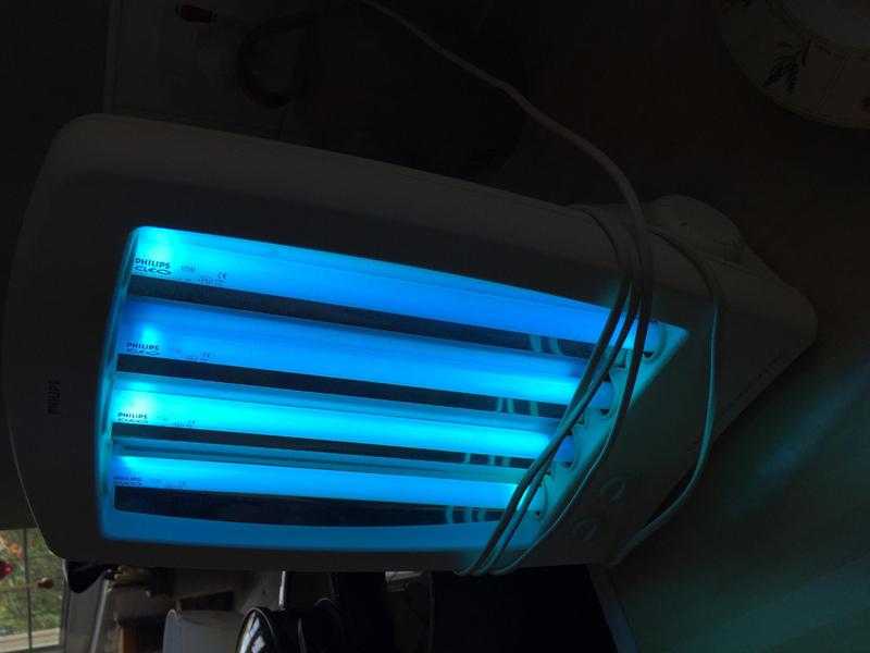 Facial solarium