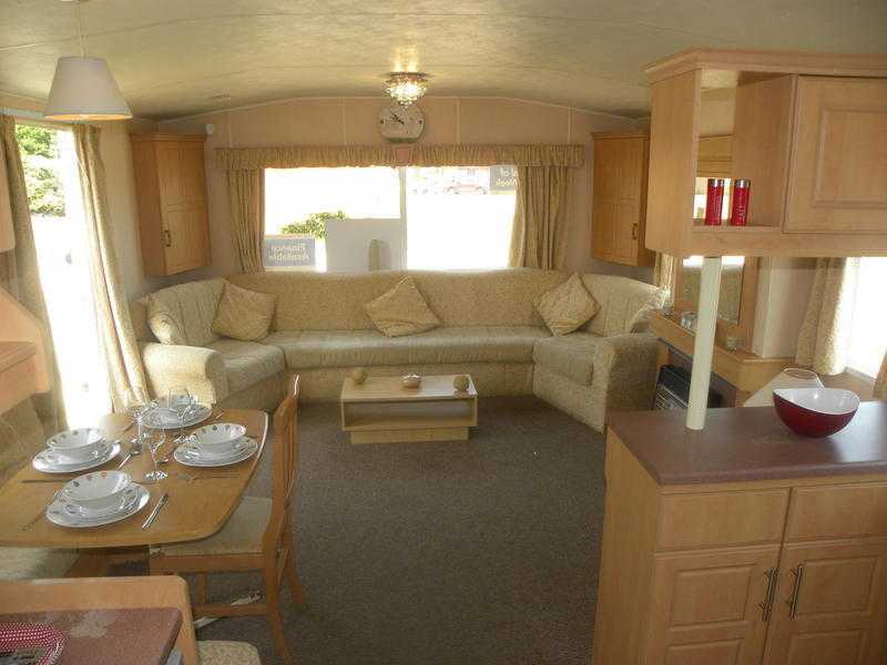 FANTASTIC 3 BEDROOM CARAVAN FOR SALE DIRECT BEACH ACCESS AND FISHING LAKE