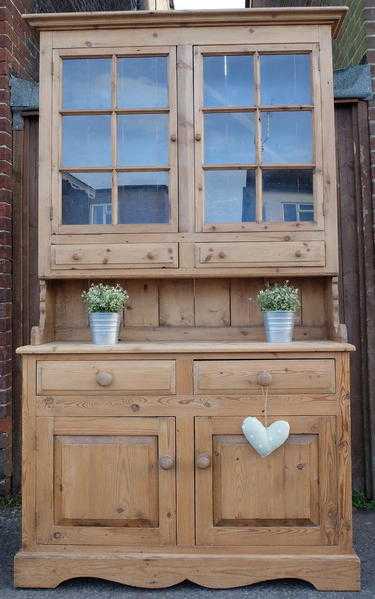 Farmhouse Pine Dresser