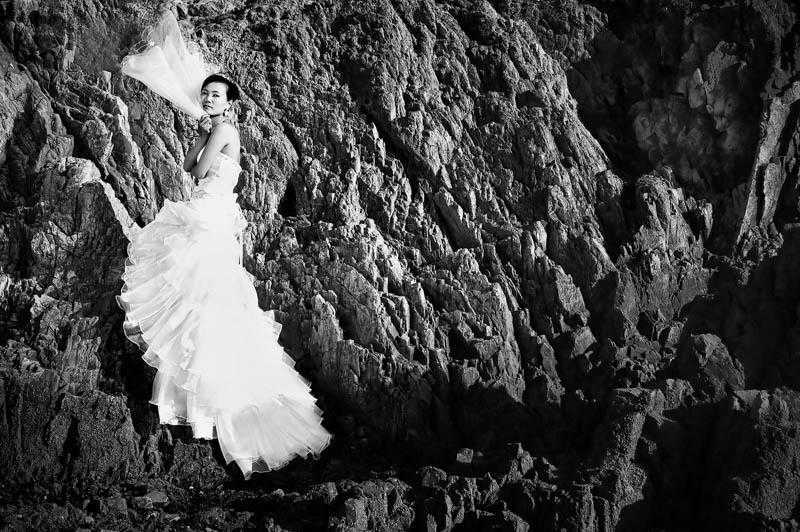 Fashion-Documentary Wedding Photographer