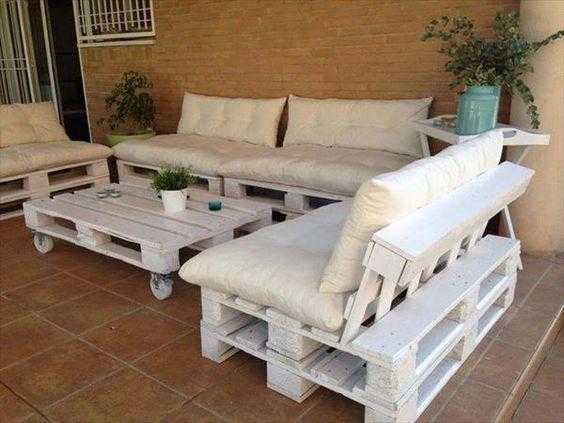 Fashionable Pallet Sofas for outdoorindoor