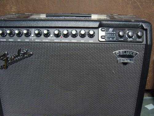 Fender Deluxe 900 Guitar Amp