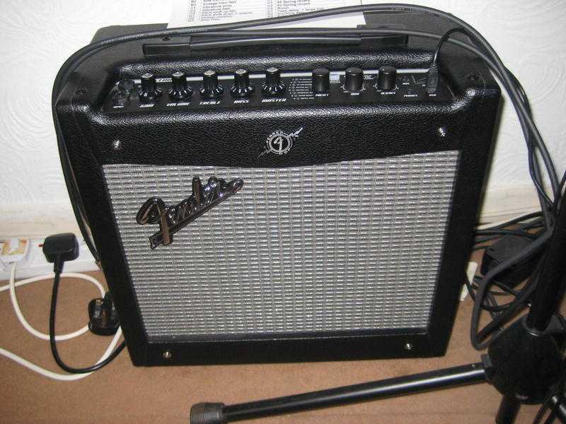 Fender mustang V2 modelling amp