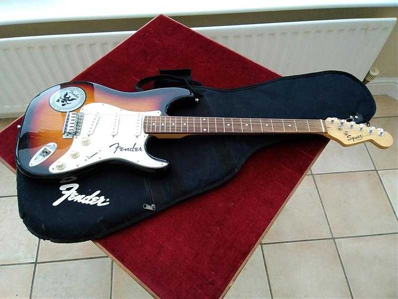 Fender squier short scale Strat guitar