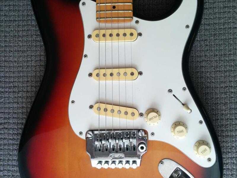 Fender stratacaster MIJ 1985