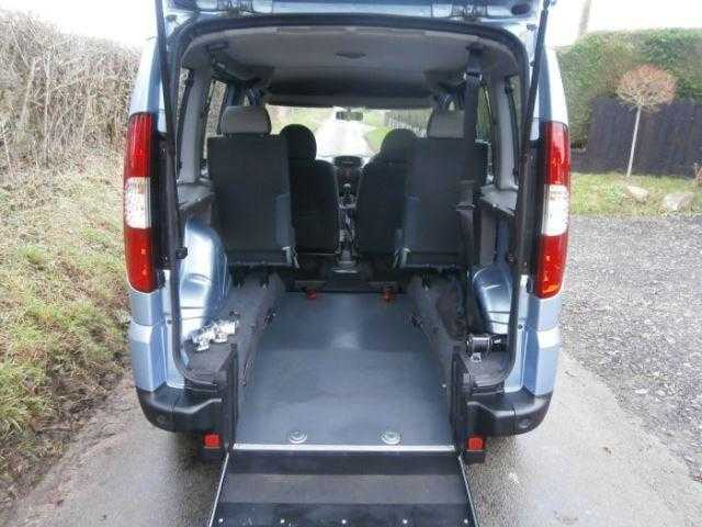 Fiat Doblo 2011