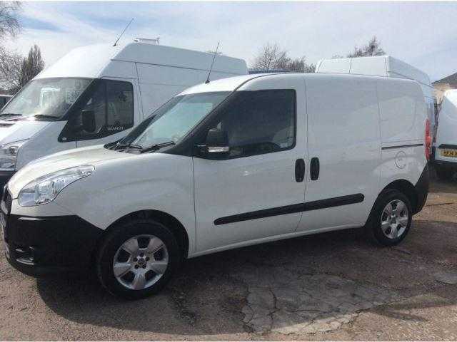 Fiat Doblo 2013