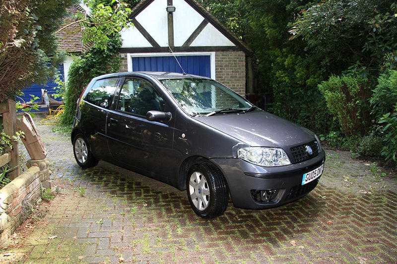 Fiat Punto 1.2L 2005 3-door Metallic Gunmetal Grey with 12-months MOT