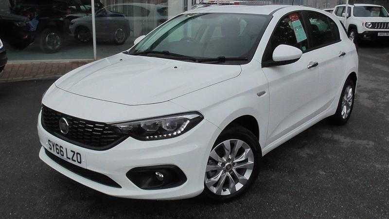 Fiat Tipo 2016