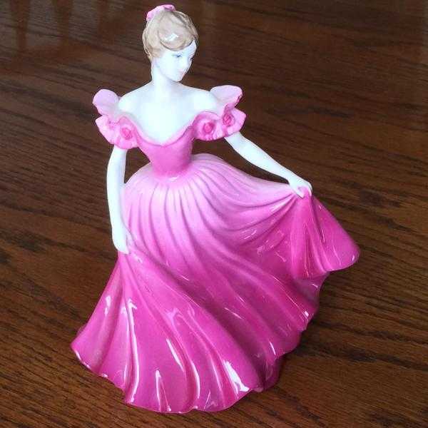 Figurine Coalport Fine Bone ChinaALISON