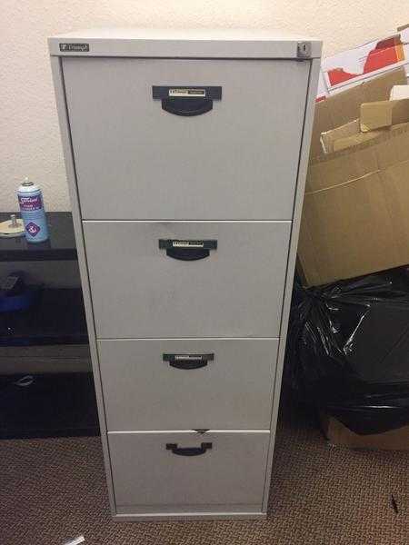 Filing Cabinet with 4 drawers