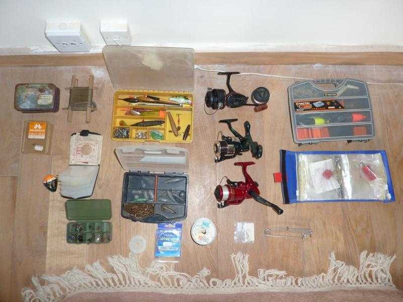 FISHING TACKLE INCLUDING BOXES