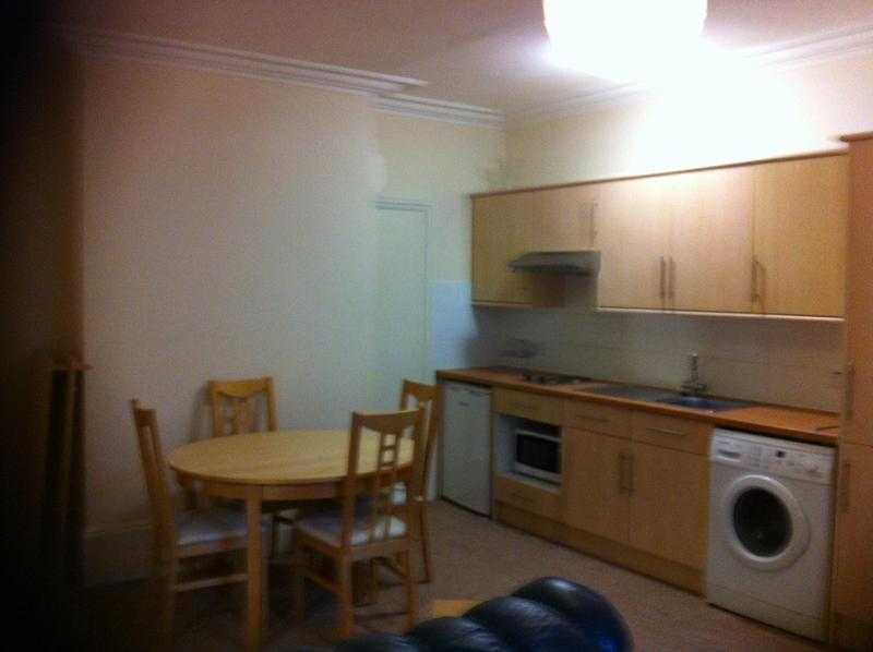 Flat for rent in Maidstone - Electric and heating paid by landlord