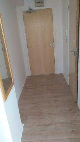 Flat to rent in Bridge Street, Northampton