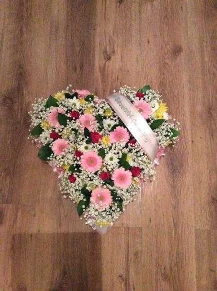 FLORAL FUNERAL TRIBUTES