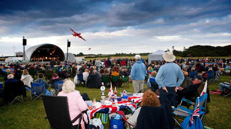 Flying Proms