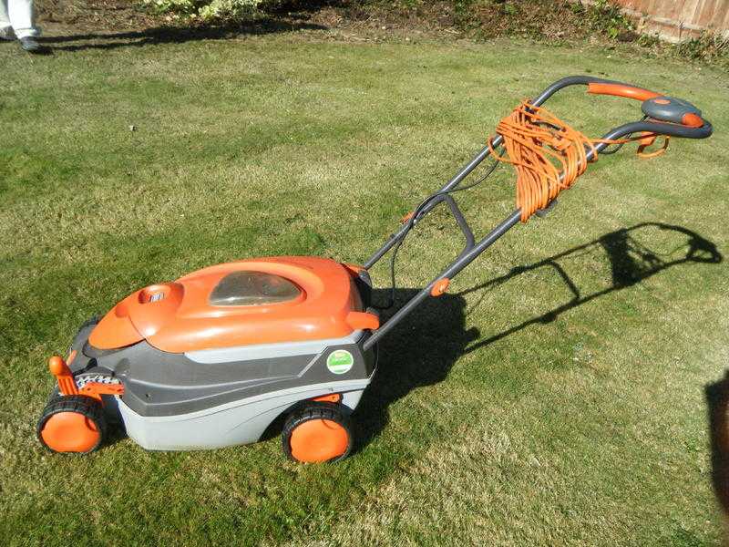 Flymo Roller Compact 340 Mower