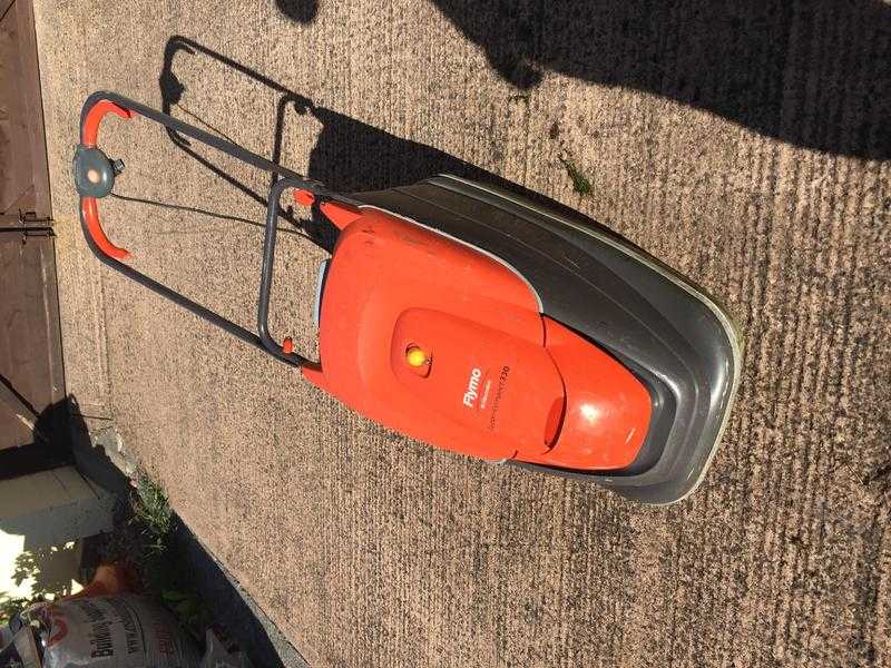 Flymo turbo compact 330 hover mower