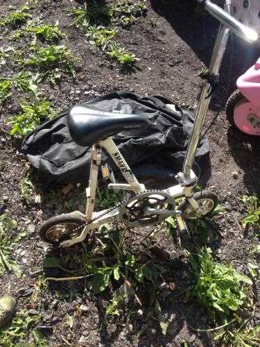 Folding bikes in bags x2