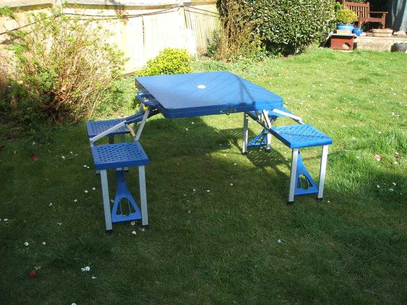 Folding Campting Table and Stool Set