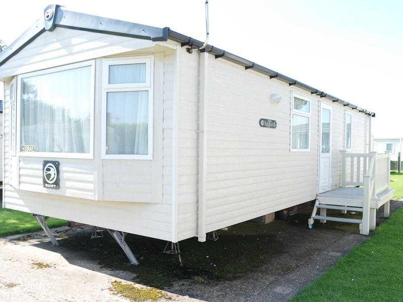 For Sale Fantastic Pre-Owned Holiday HomeStatic Caravan, New Forest, Cliff Top Location Must See
