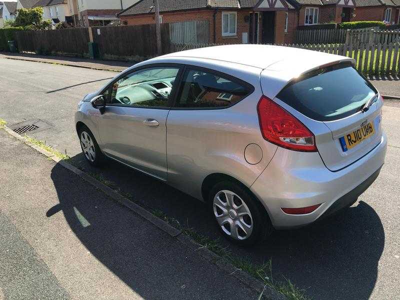 FOR SALE.  Ford Fiesta 1.2 edge (3 door) 33,500 miles  mot till September excellent condition 4000.