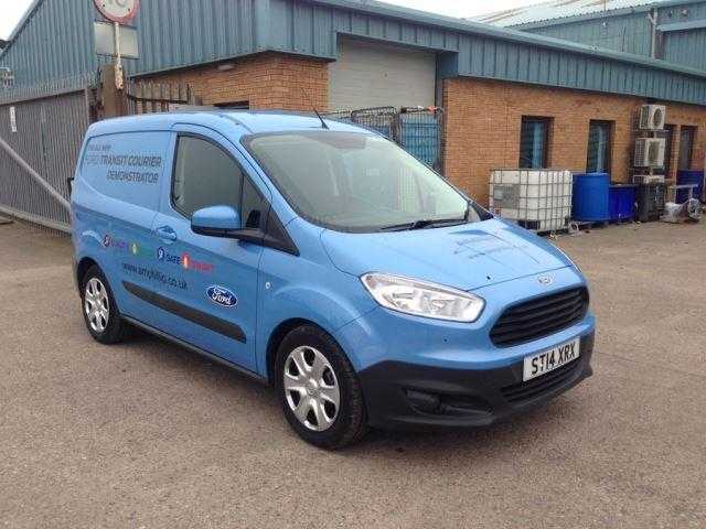 Ford Courier 2014