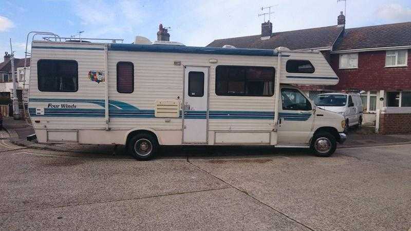 FORD ECONOLINE 350 6 BIRTH MOTORHOME