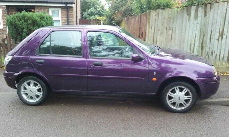 Ford Fiesta 1.25 ghia. NO RUST