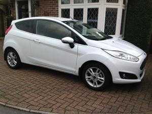 Ford Fiesta 2000 (V Reg)