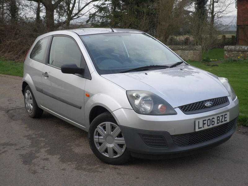 Ford Fiesta Studio 1.2 Petrol 16v 3 Door 2006