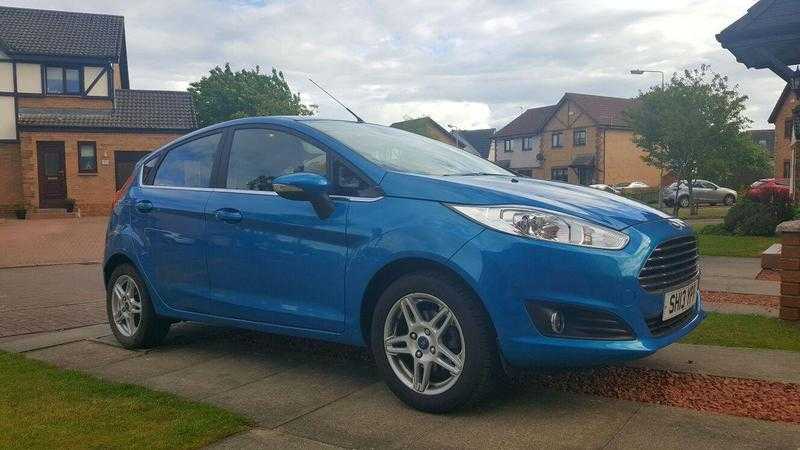 Ford Fiesta Zetec 5dr 2013 Full Ford Service History